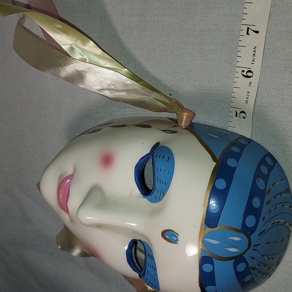 Vintage Hand Painted Ceramic Carnival Wall Face Mask - Picture 5 of 7